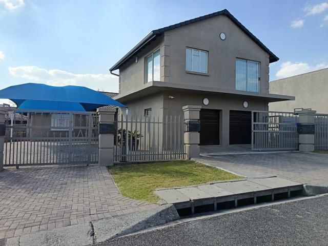 4 Bedroom House in Secunda