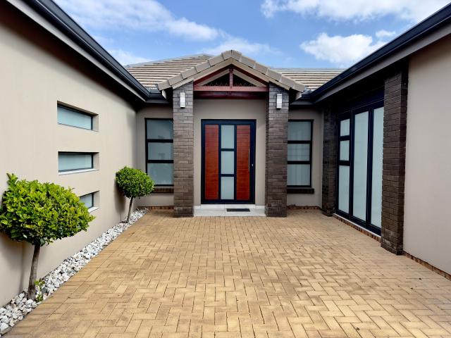 4 Bedroom House in Secunda