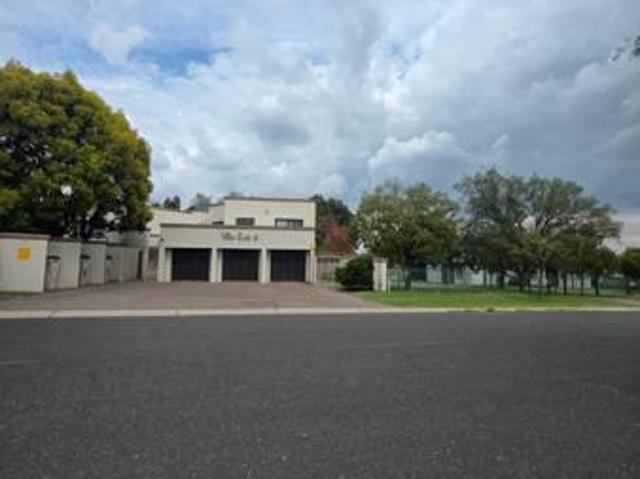 5 Bedroom House in Secunda