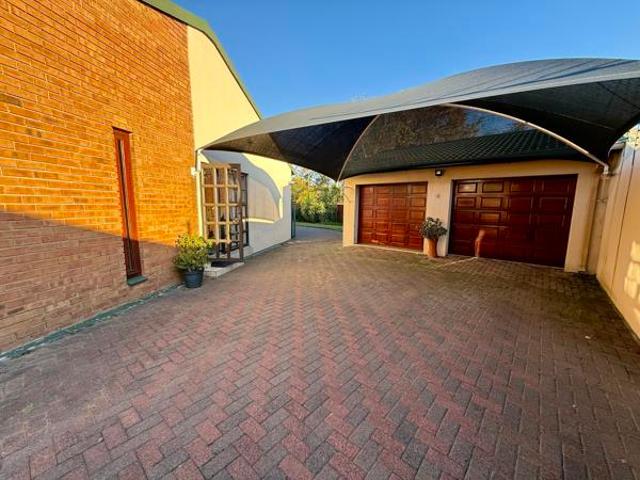 4 Bedroom House in Secunda Central