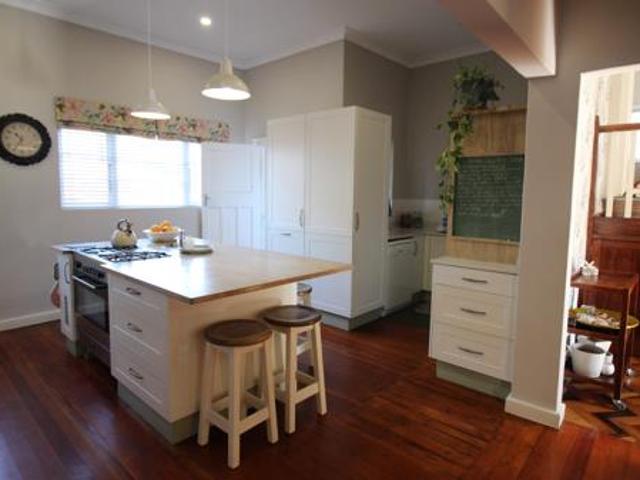 4 Bedroom House in Selborne