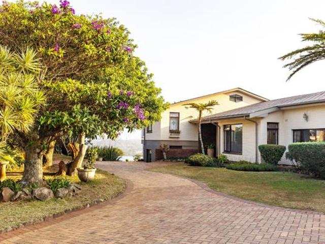 4 Bedroom House in Shelly Beach
