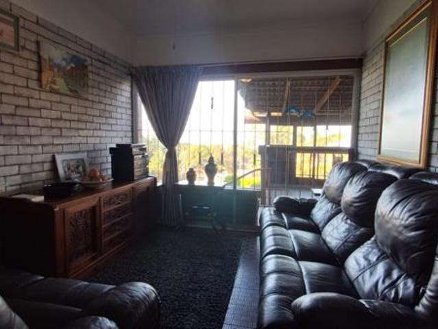 4 Bedroom House in Shelly Beach