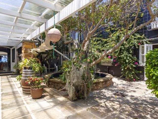 4 Bedroom House in Shelly Beach