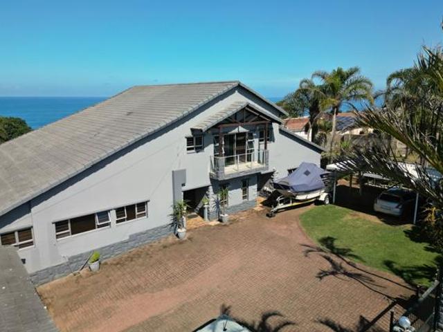4 Bedroom House in Shelly Beach