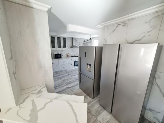 4 Bedroom House in Shelly Beach