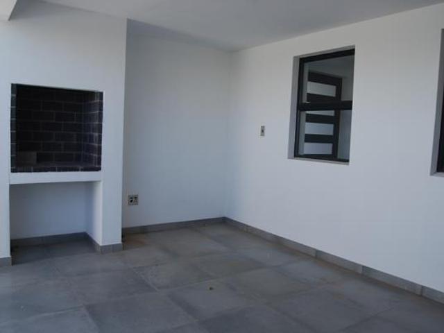 4 Bedroom House in Shelley Point