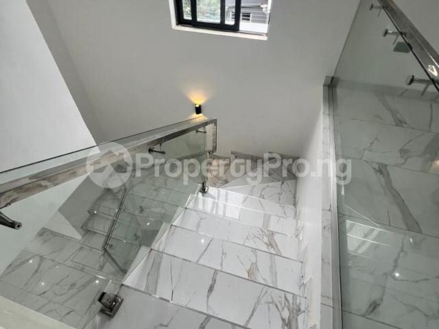 4 Bedroom House in Shonibare Estate Maryland Lagos | House for sale in maryland | House in maryland | 4 Bedroom | PropertyPro Nigeria