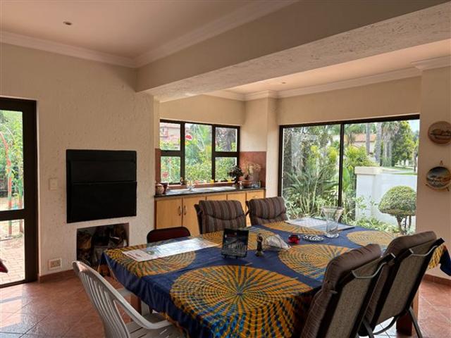 4 Bedroom House in Silver Lakes Golf Estate