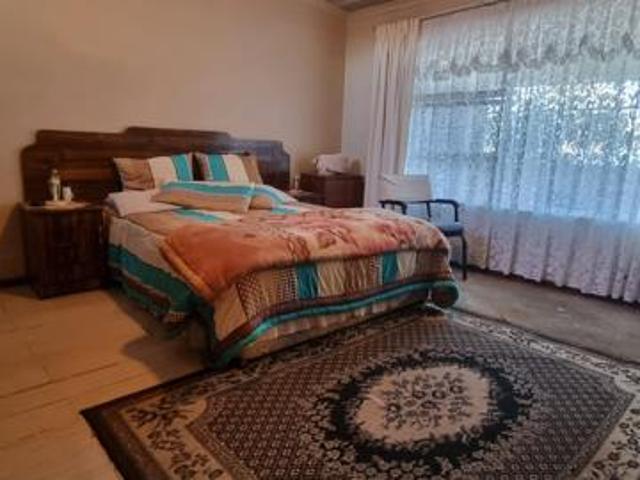 4 Bedroom House in Silvertown