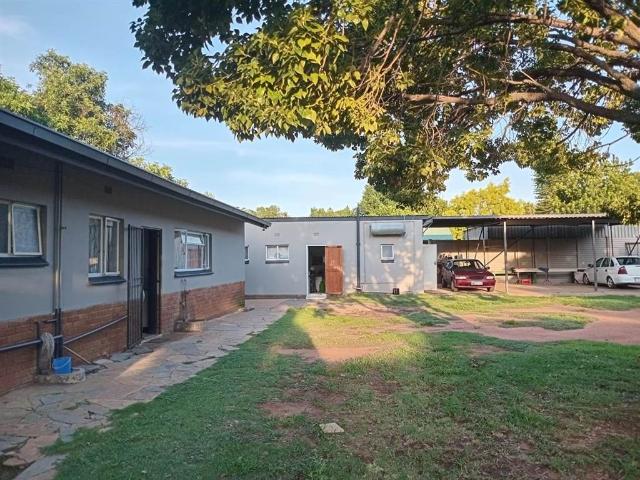 4 Bedroom House in Silverton