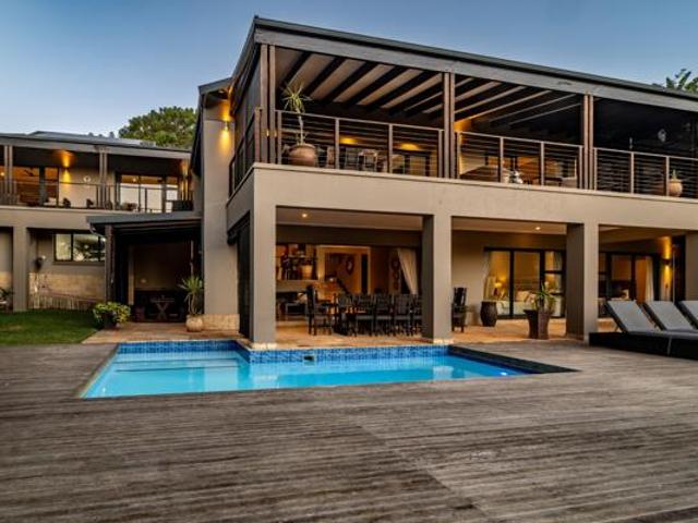 4 Bedroom House in Simbithi Estate