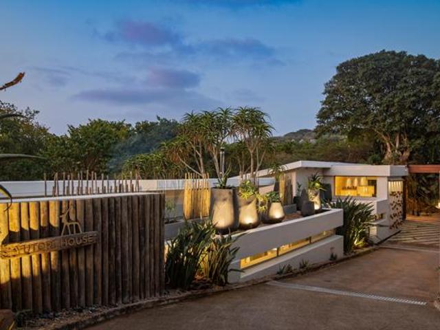 4 Bedroom House in Simbithi Estate