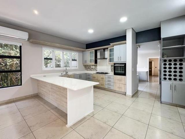 4 Bedroom House in Simbithi Estate