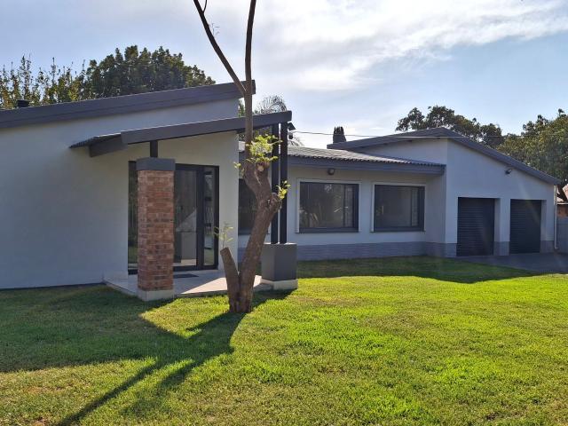 4 Bedroom House in Sinoville
