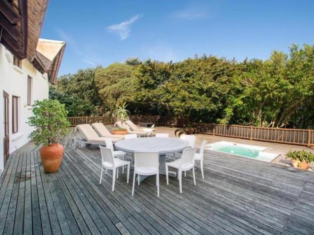 4 Bedroom House in St Francis Bay Village
