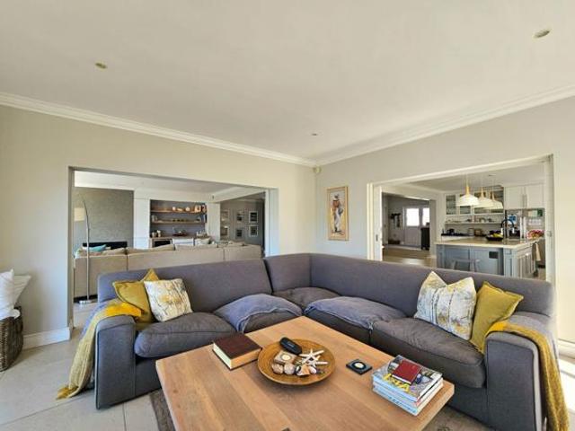 4 Bedroom House in St Francis Bay
