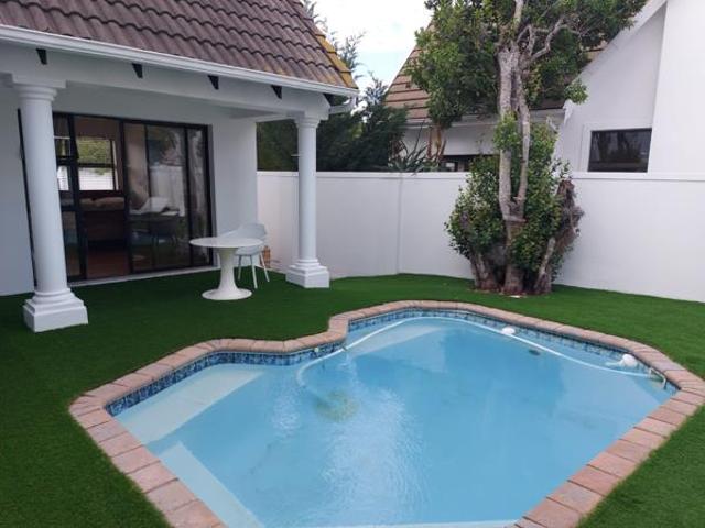 4 Bedroom House in St Francis Bay Village