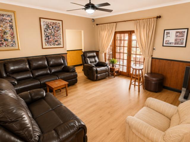 4 Bedroom House in Steiltes