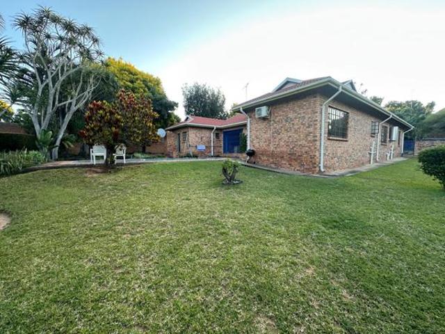 4 Bedroom House in Steiltes