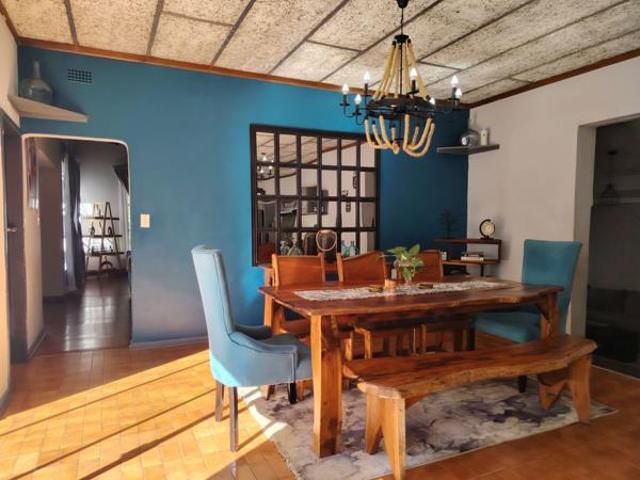 4 Bedroom House in Sterpark