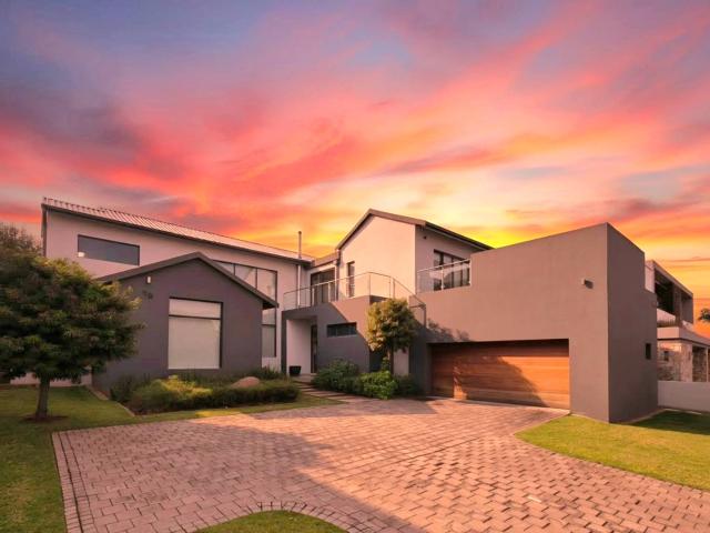 4 Bedroom House in Steyn City