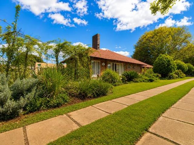 4 Bedroom House in Stilfontein