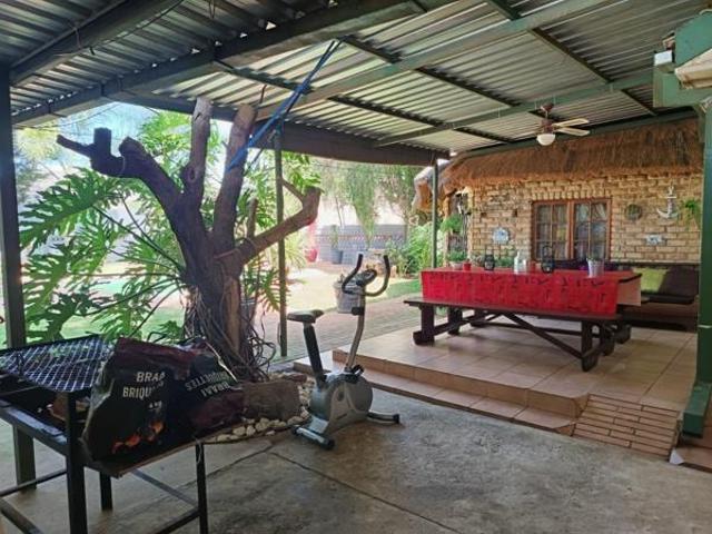 4 Bedroom House in Stilfontein
