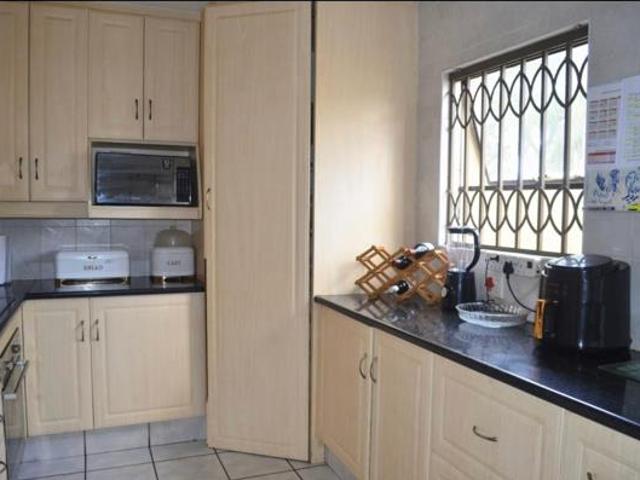 4 Bedroom House in Strubens Valley