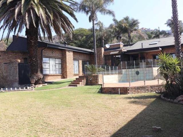 4 Bedroom House in Strubens Valley
