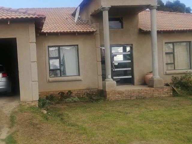 4 Bedroom House in Strubenvale