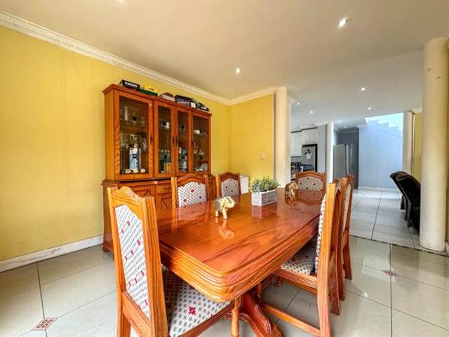 4 Bedroom House in Summerstrand