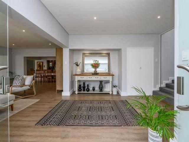 4 Bedroom House in Summerstrand