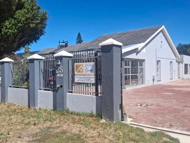 4 Bedroom House in Summerstrand
