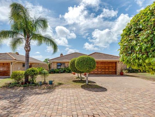 4 Bedroom House in Summerstrand