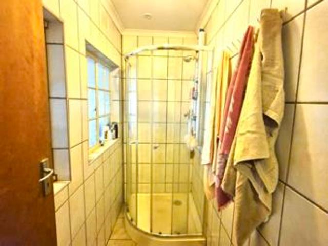 4 Bedroom House in Sundra
