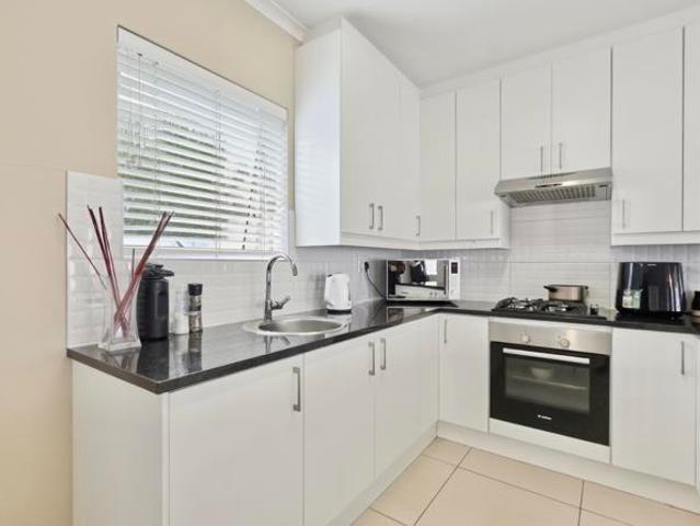 4 Bedroom House in Sunningdale