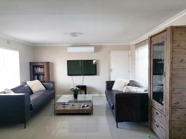 4 Bedroom House in Sunningdale
