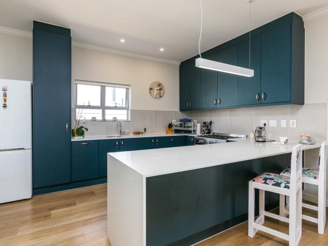 4 Bedroom House in Sunningdale