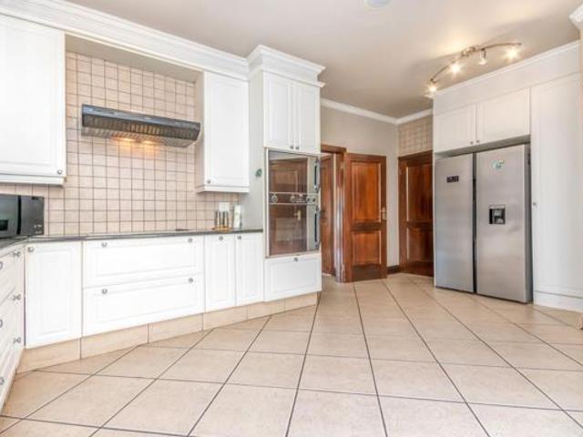 4 Bedroom House in Sunninghill