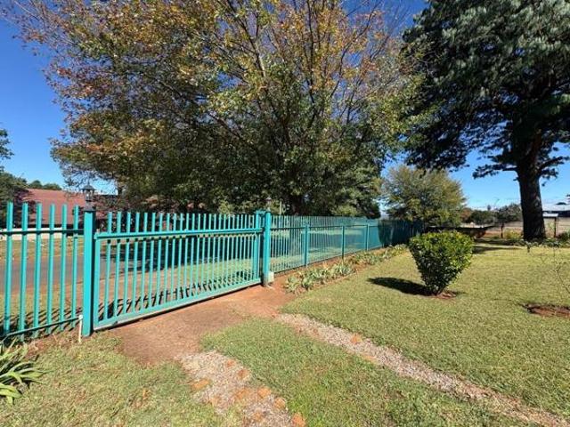 4 Bedroom House in Sunnyridge