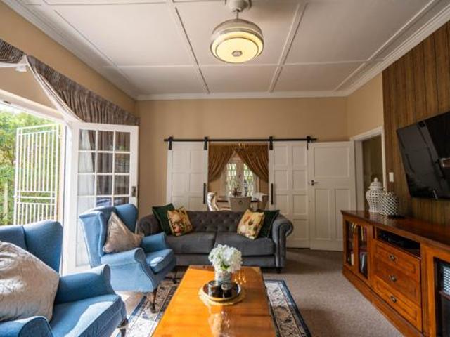 4 Bedroom House in Sunnyside