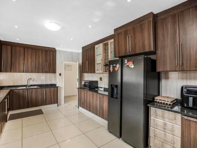 4 Bedroom House in Sydenham