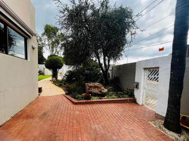 4 Bedroom House in Sydenham