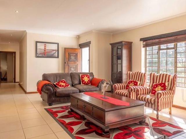 4 Bedroom House in Port Alfred Central