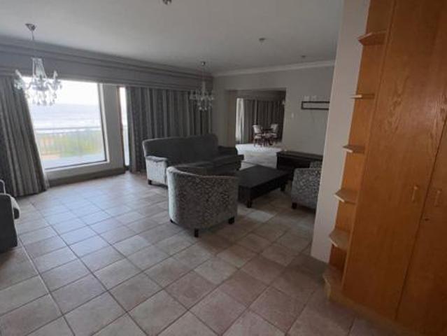 6 Bedroom House in Port Elizabeth Outlying