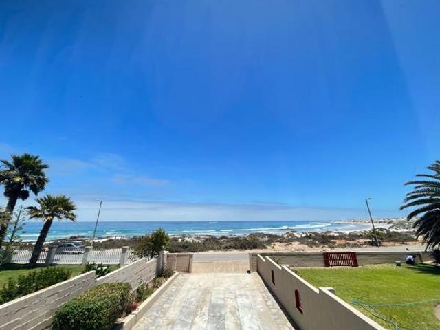4 Bedroom House in Port Nolloth