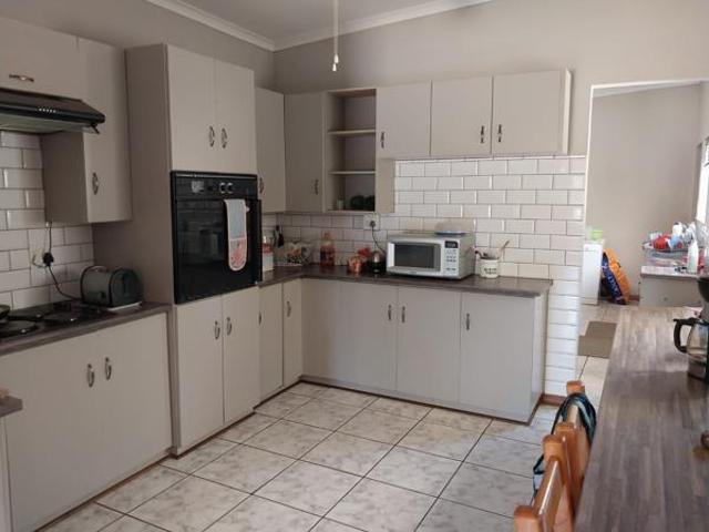 4 Bedroom House in Porterville