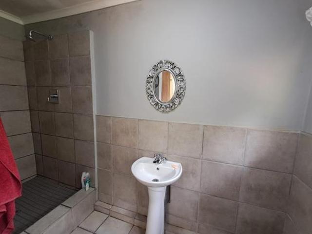 4 Bedroom House in Paulpietersburg