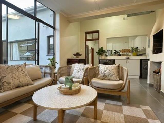 4 Bedroom House in Paarl Central